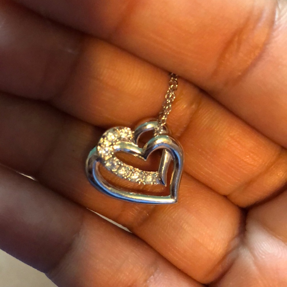Heart Necklace - Picture 2 of 4